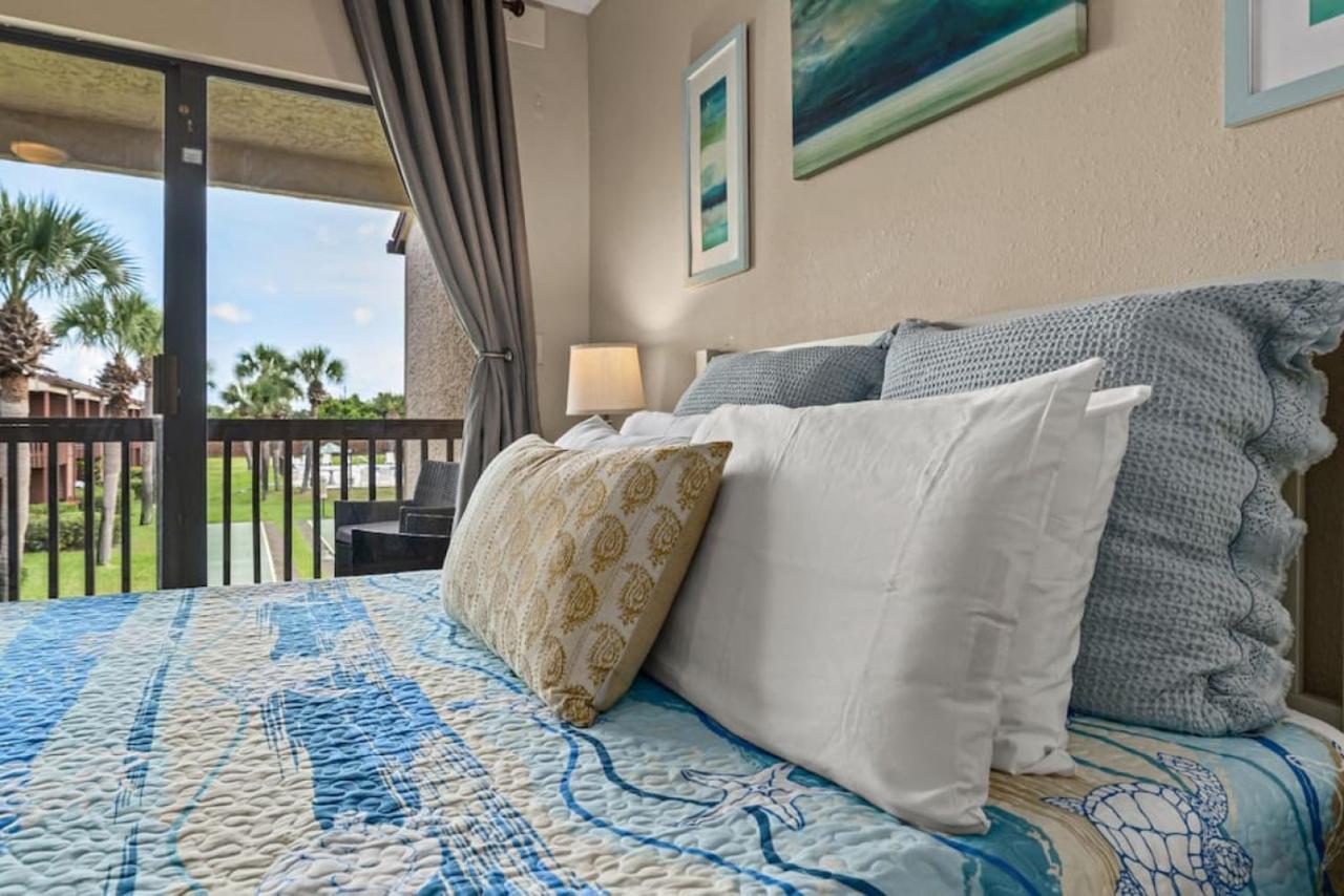 Experience Starlit Nights From Beach Happy'S Balcony Overlooking The Community Pool At Beachwalk Villa Panama City Beach Kültér fotó
